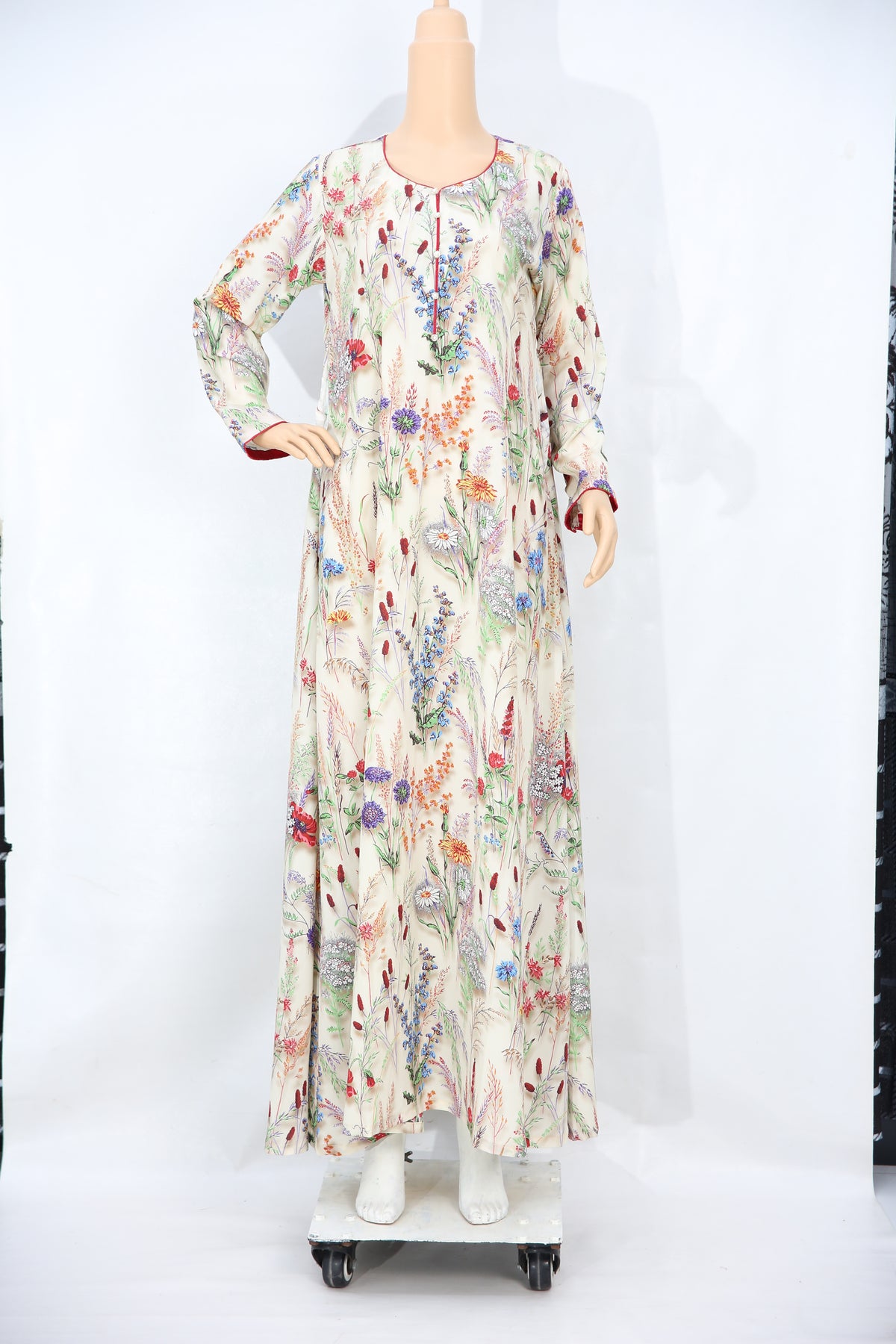 Ivory Wildflower Print Georgette Maxi Dress KF-570