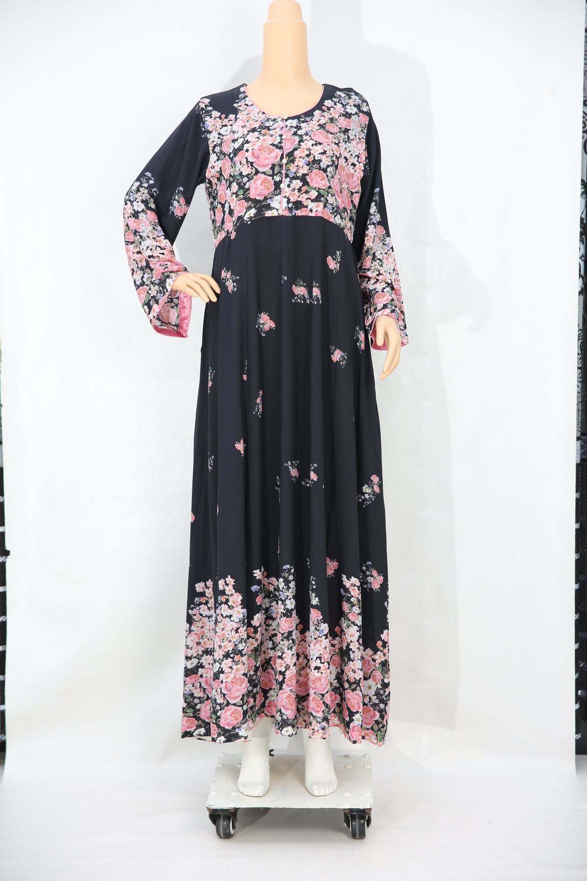 Black Rose Print Georgette Maxi Dress KF-580