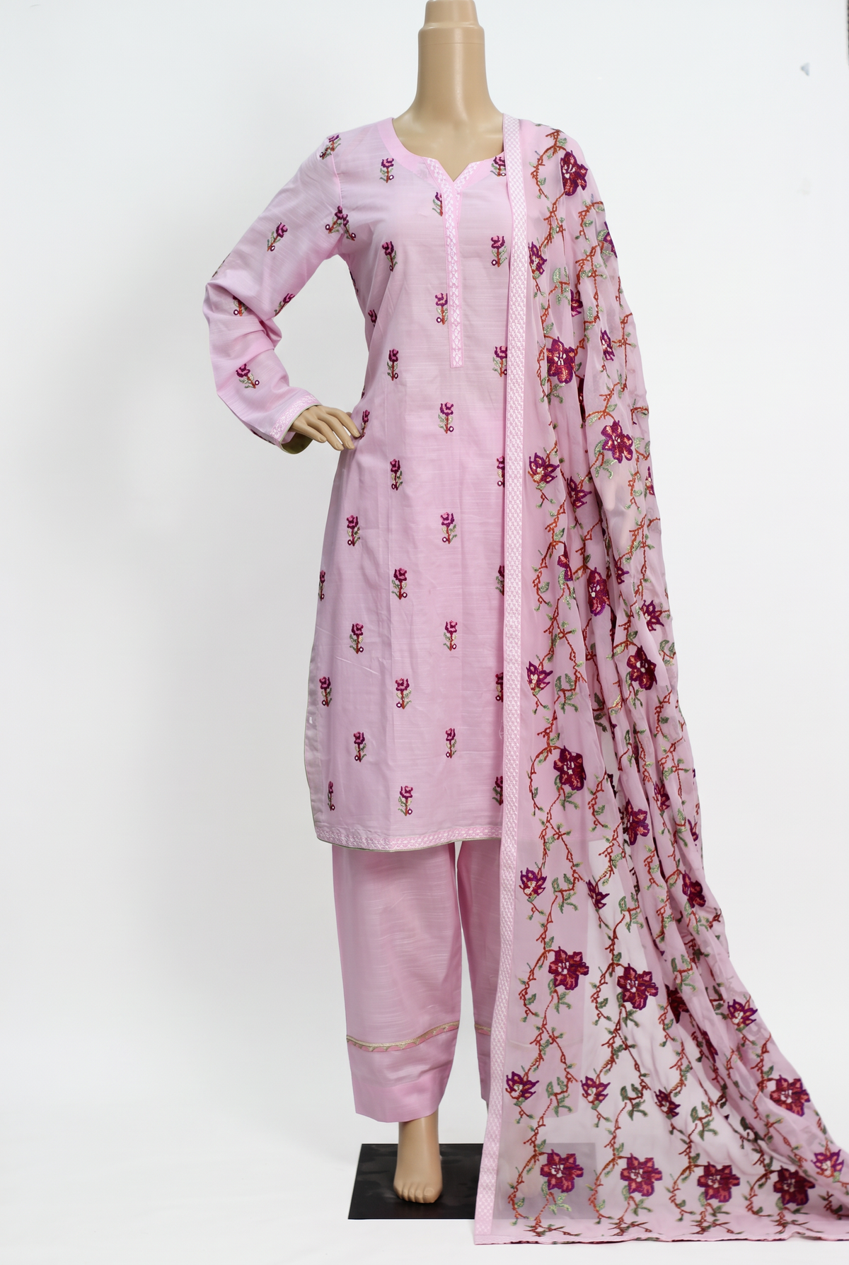Pink Embroidered Lawn 3 Piece Suit with Chiffon Dupatta KF-1246