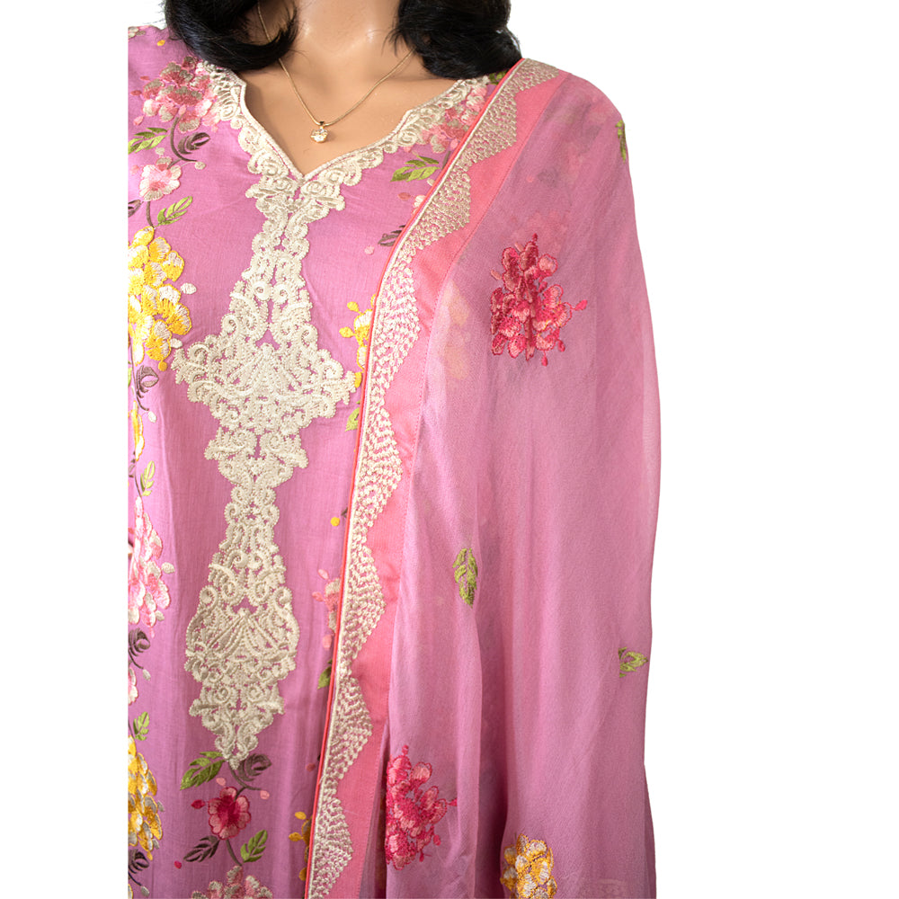 Pink Embroidered Lawn 3 Piece Suit with Chiffon Dupatta CD-125