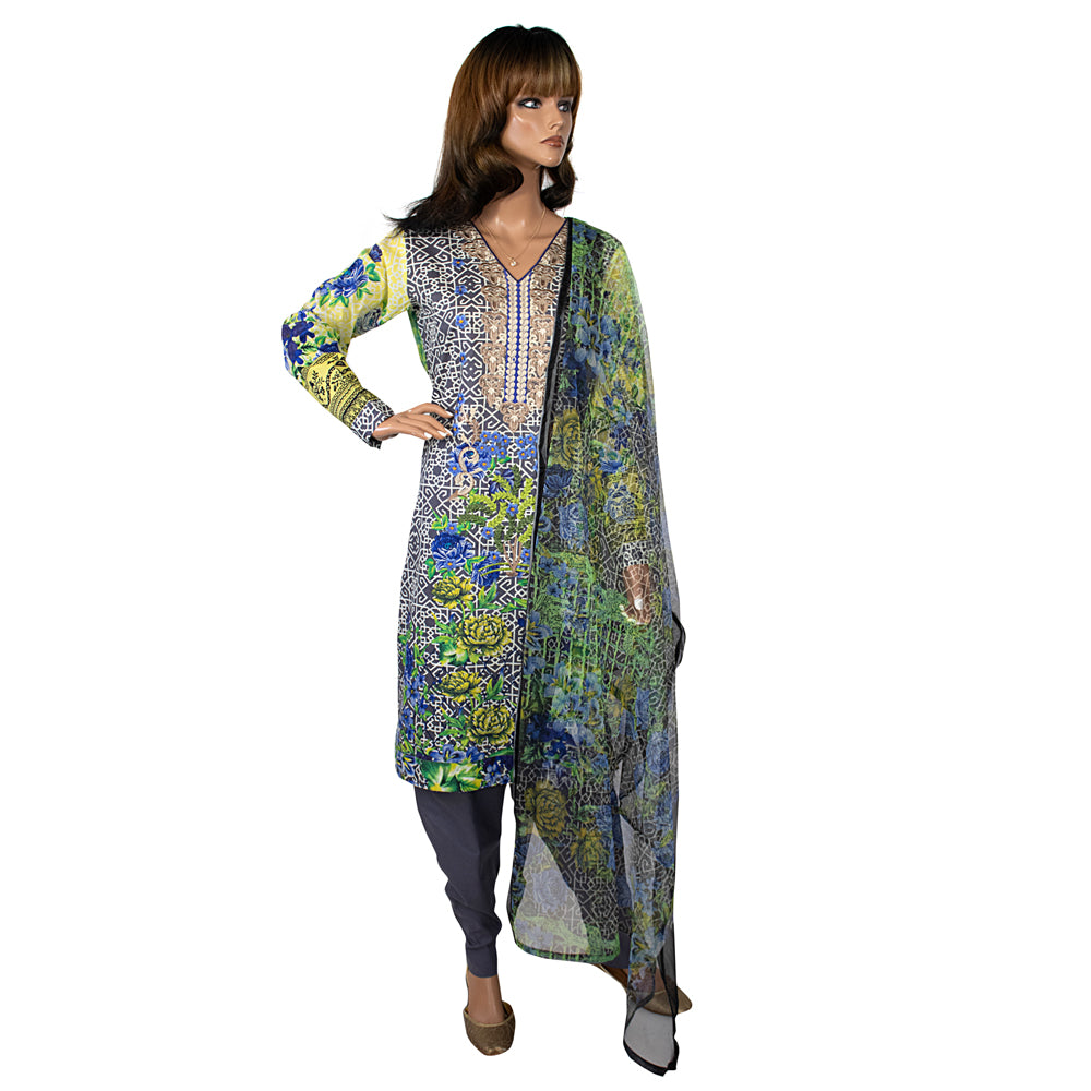 Green Paisley Print Lawn 3 Piece Suit with Net Dupatta CD-127